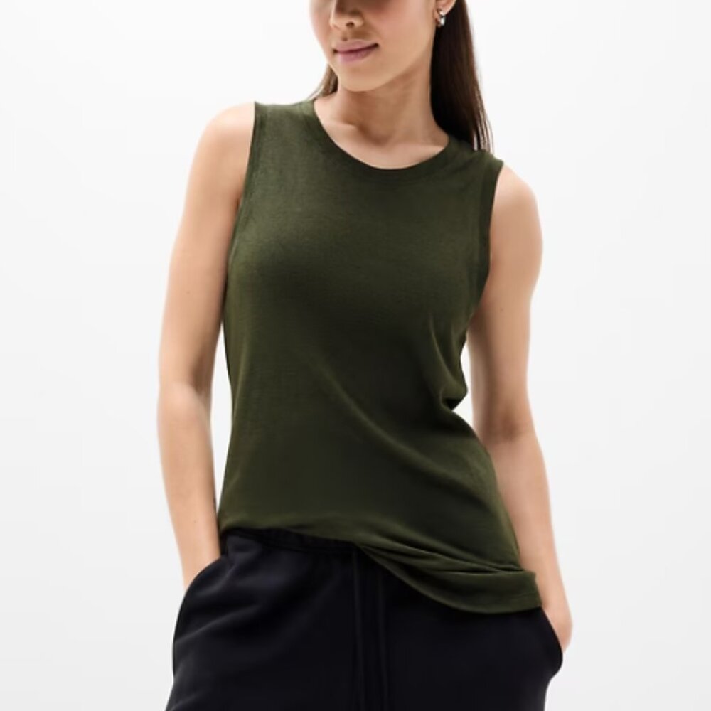 NWT Breezy tank, size small - Picture 2 of 5